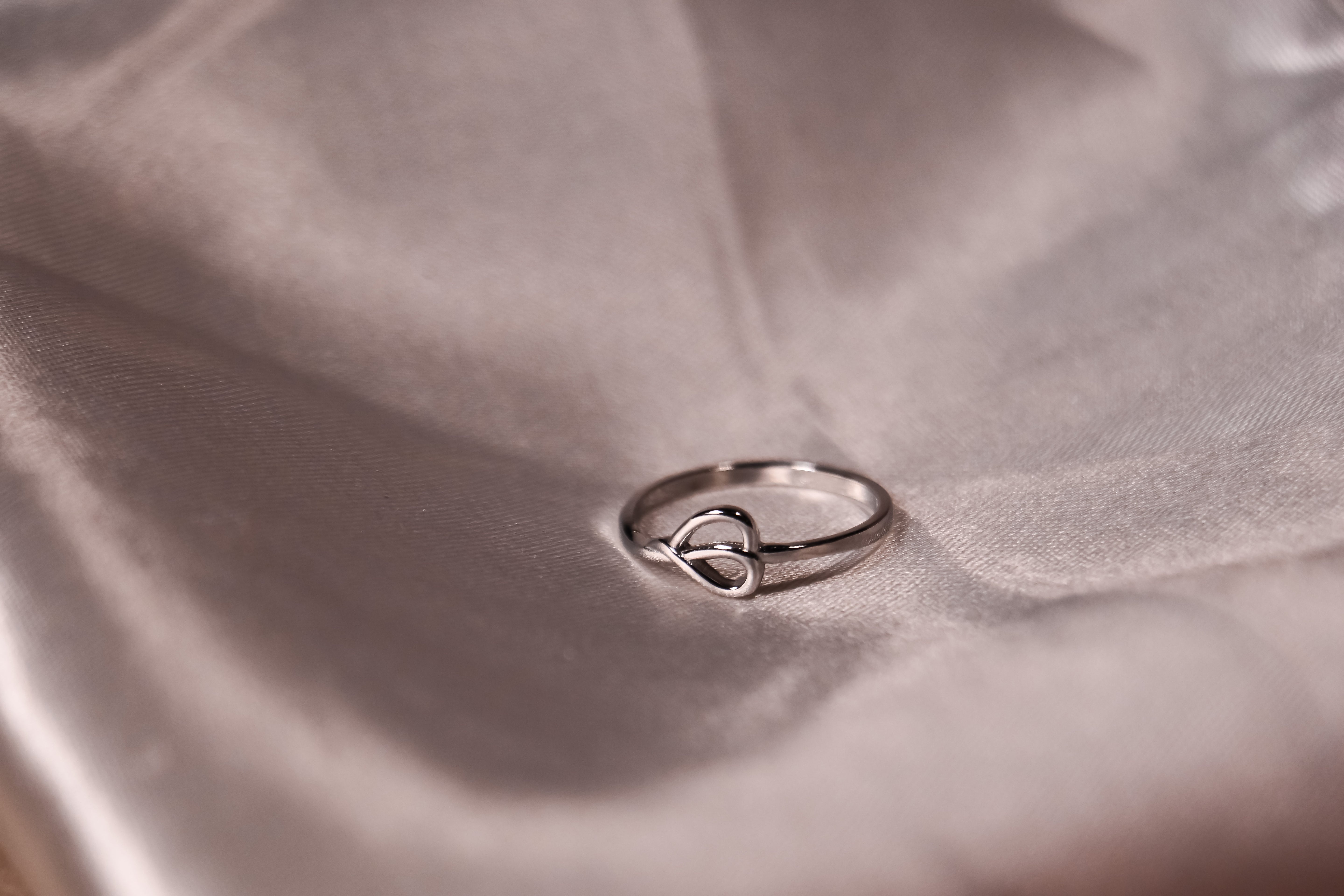 Dewdrop Minimalist Ring