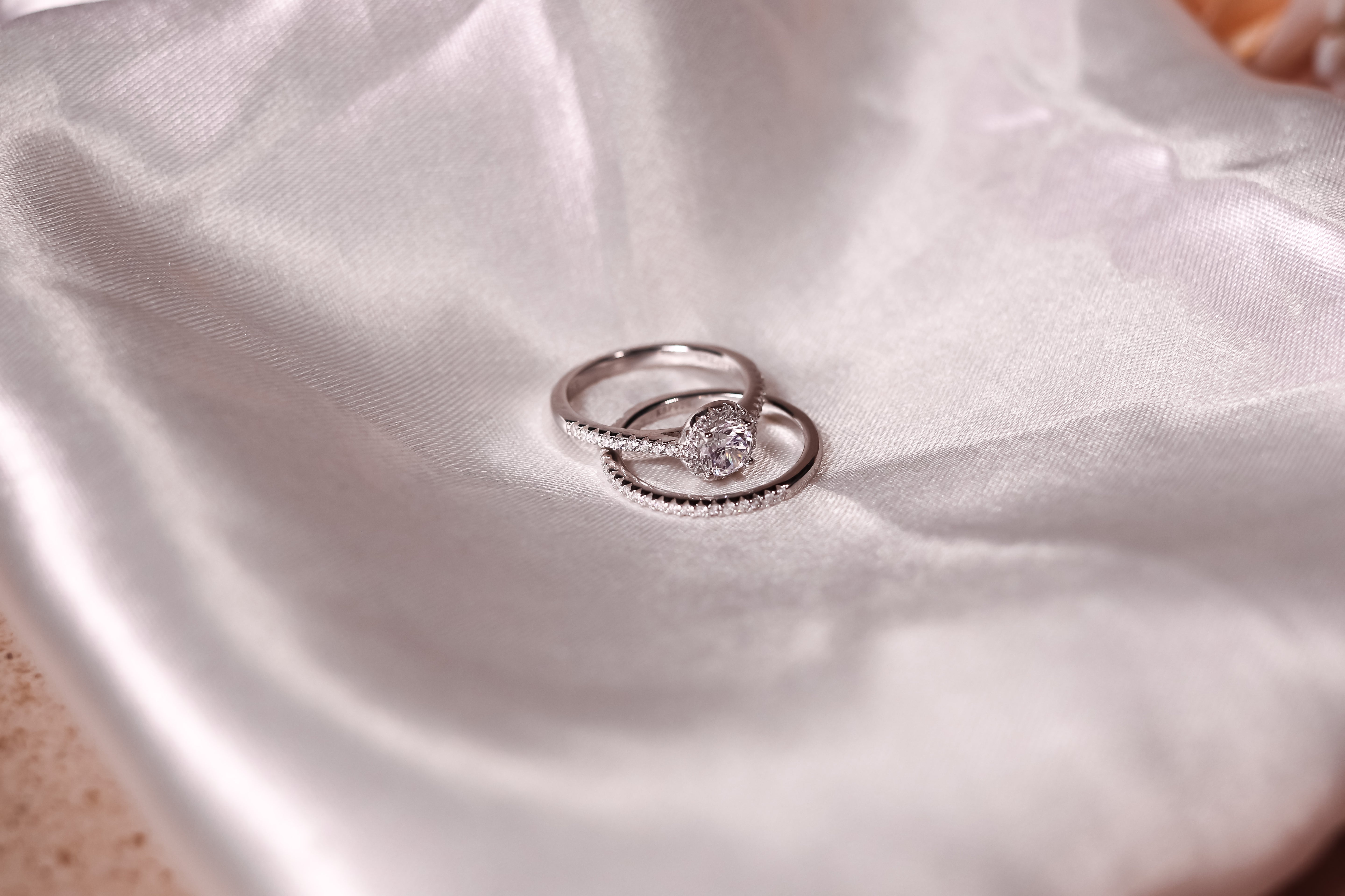 Timeless Halo Solitaire Ring