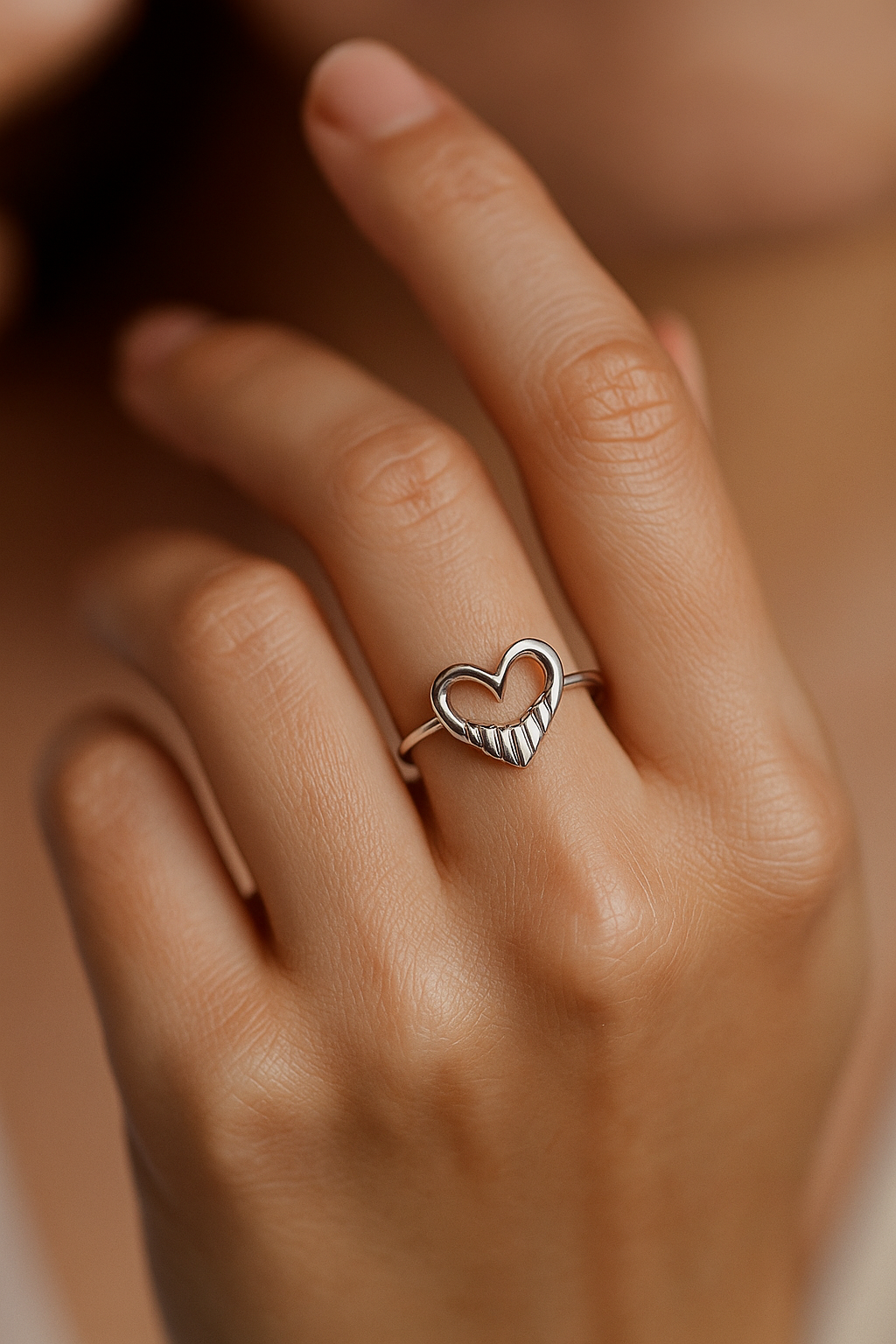 Rippled Heart Band – 925 Sterling Silver