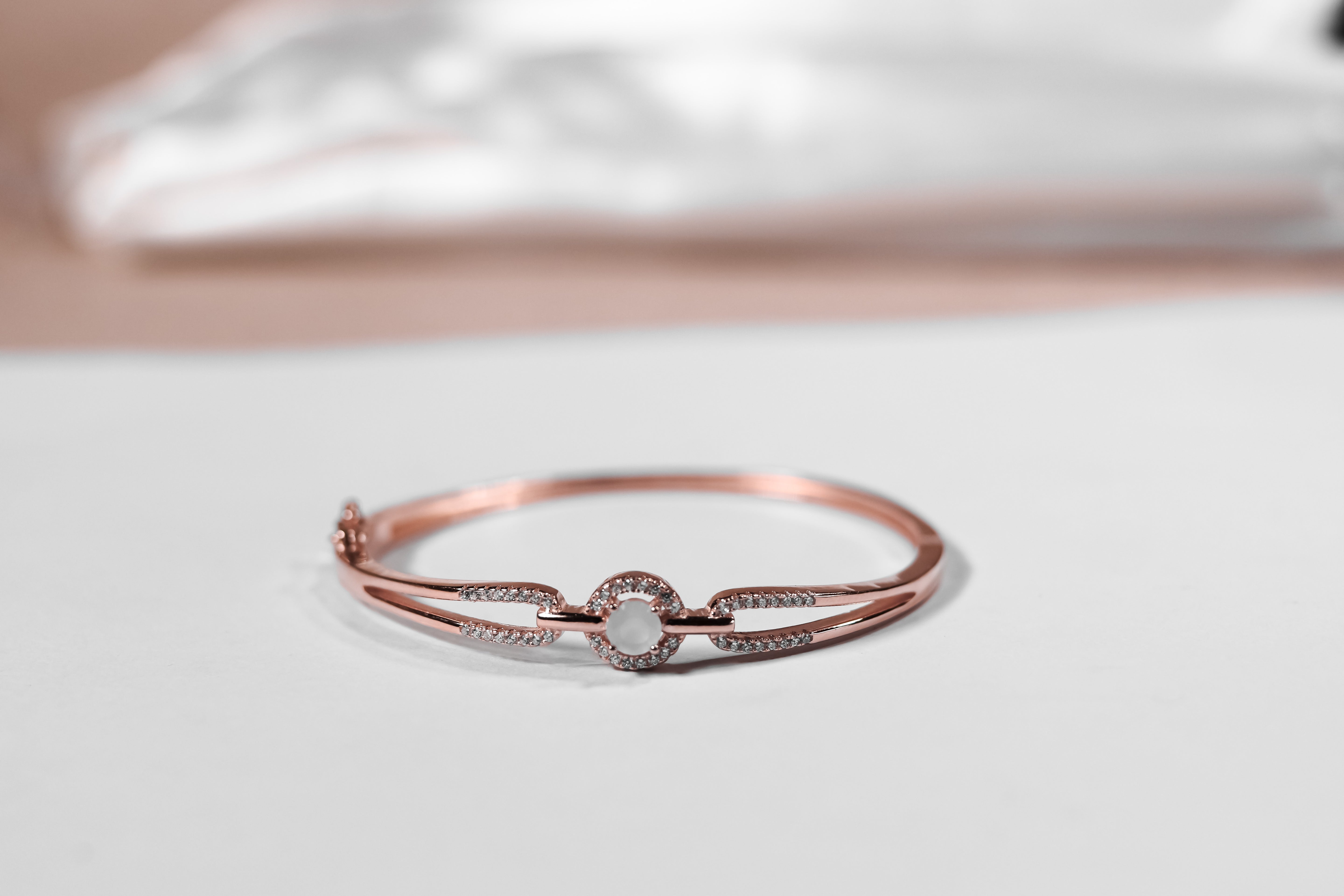 Rose Gold Link Bangle