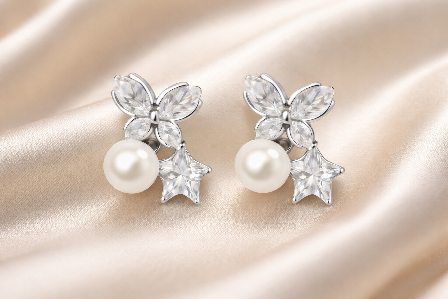 Pearl Bloom Star Stud Earrings